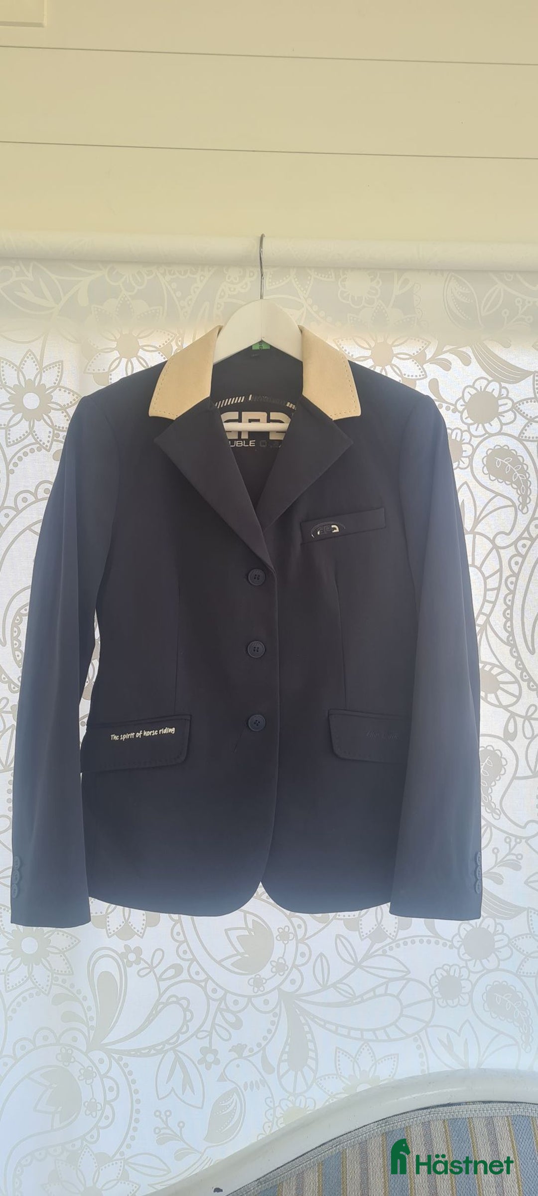 Jackor & Kavajer ryttarutrustning till salu: GPA Tävlingskavaj "Grand Prix II" i Härnösand - Annons 1