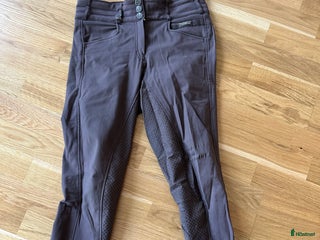 Ridbyxor ryttarutrustning till salu: Pikeur Candela Grip Helskodda i Uppsala - Annons 2