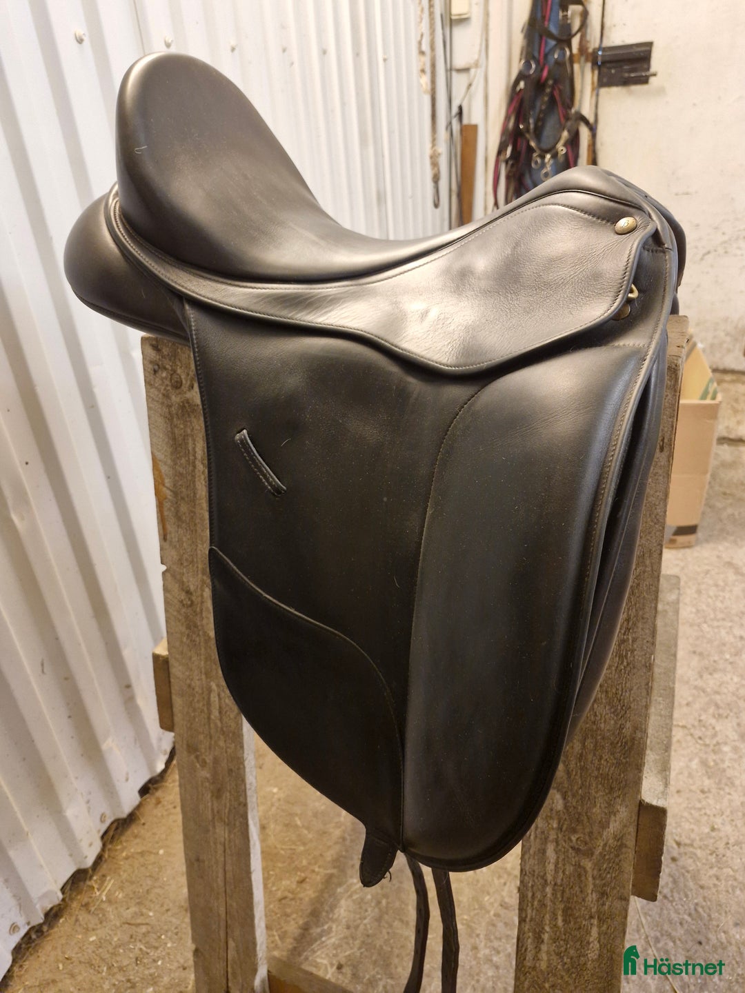Sadlar hästutrustning till salu: Bates Isabell Werth i Kalix - Annons 4