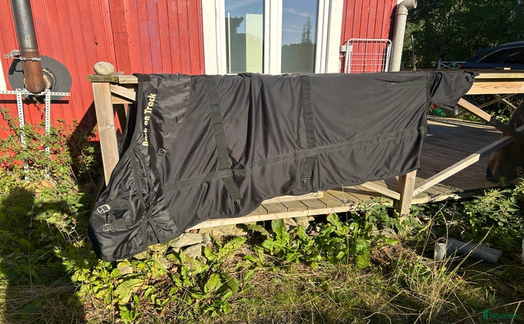 Täcken hästutrustning till salu i Muskö - Annons 20