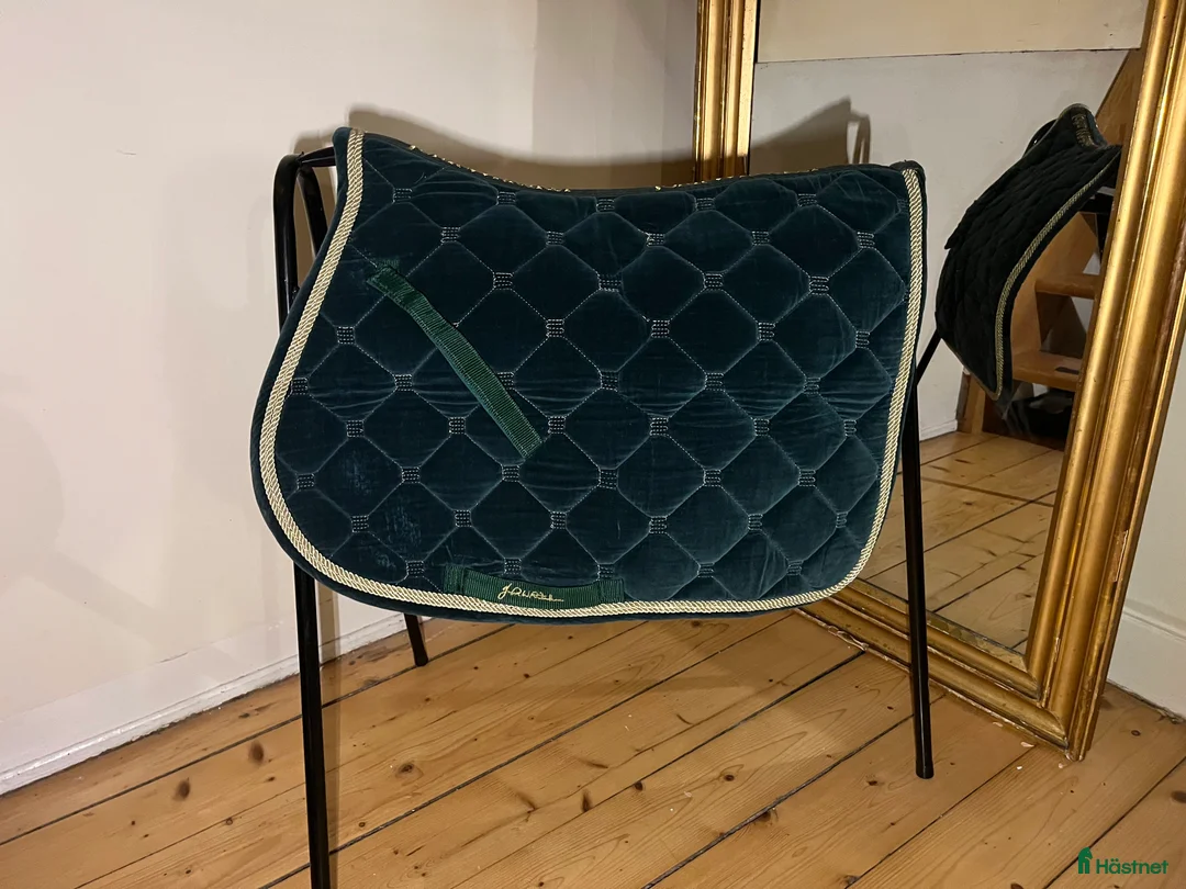 Schabrak & Vojlockar hästutrustning till salu: Schabrakpaket – 4 st i fint skick (full) i Enköping - Annons 3