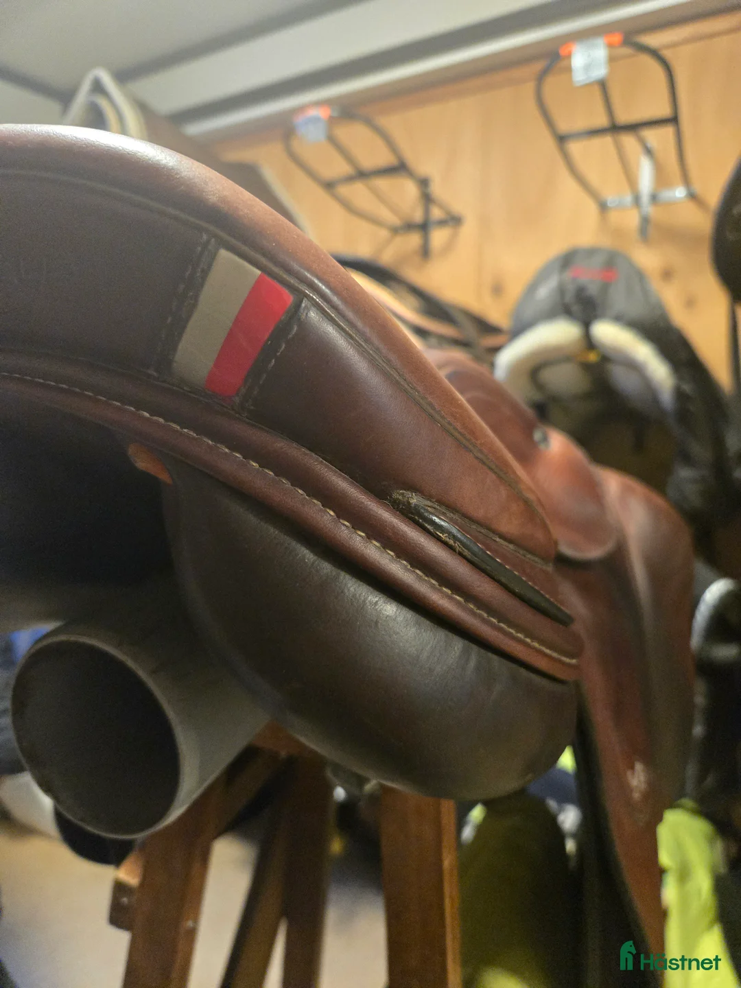 Sadlar hästutrustning till salu: Fin brun Erreplus JF i Jordbro - Annons 3