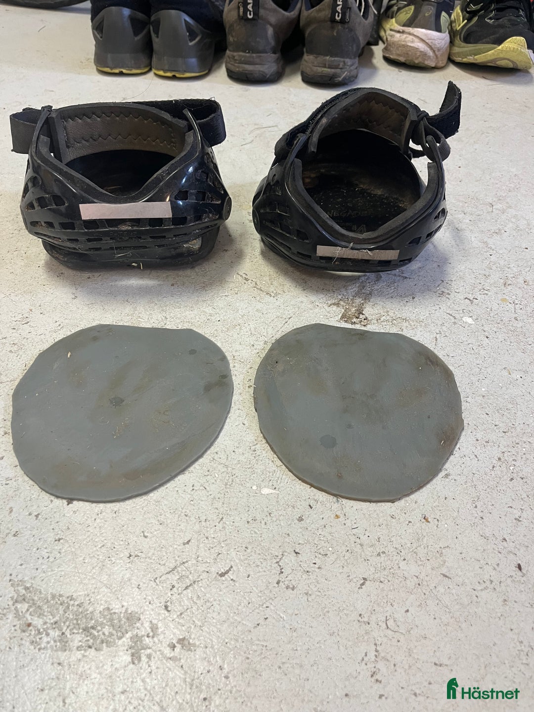 Övrig Hästutrustning hästutrustning till salu: Boots storlek 4 i Uppsala - Annons 3