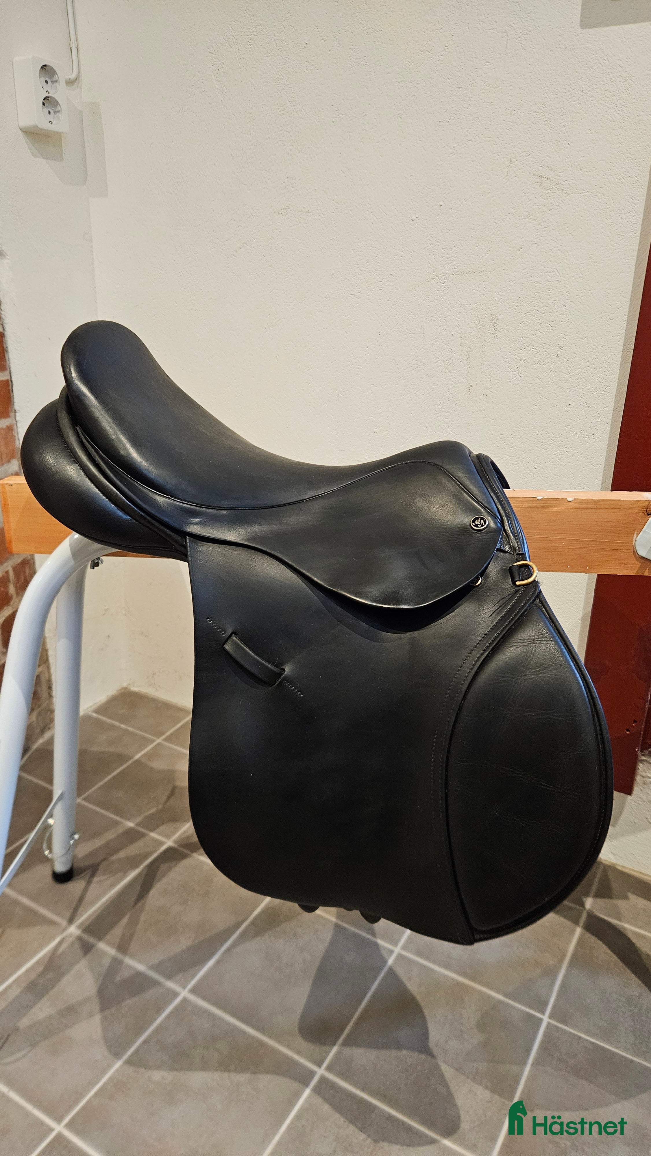 Sadlar hästutrustning Hoppsadel 16"34 Morris & Nolan - Annons 6