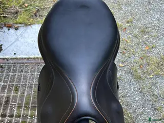 Sadlar hästutrustning Equipe Expression i Sundsvall - Annons 24