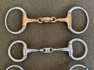 Bett hästutrustning till salu: Tre blandade bett, säljes tillsammans (11,5 cm) i Lund - Annons 3