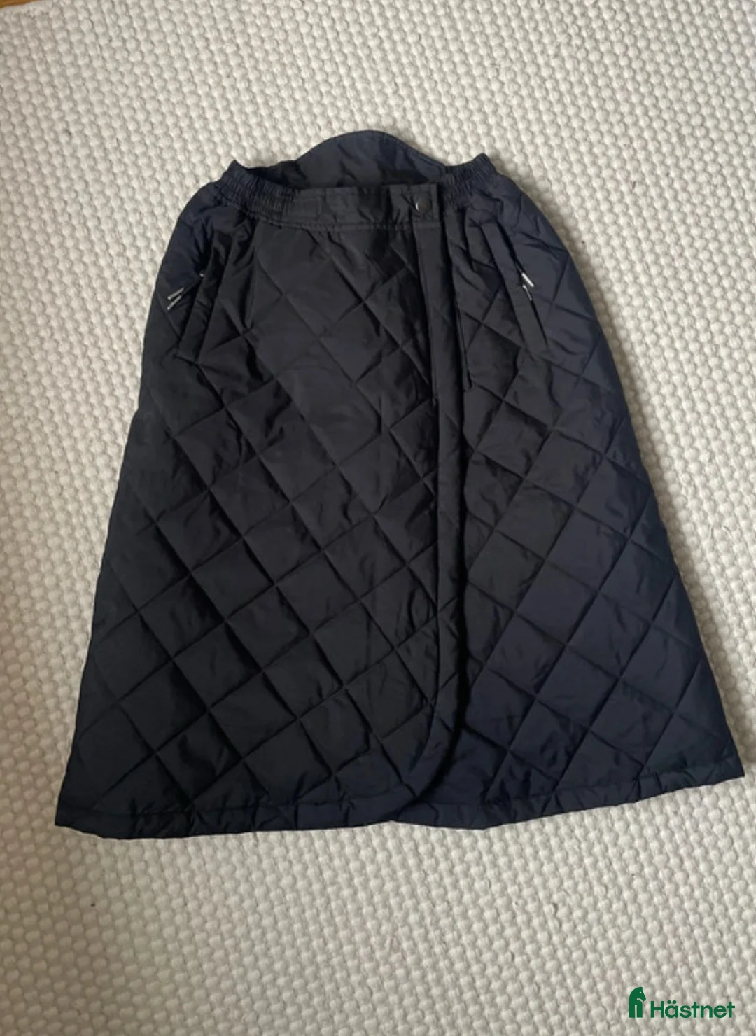 Övrigt Ridkläder ryttarutrustning till salu: Ridkjol CRW i Växjö - Annons 1