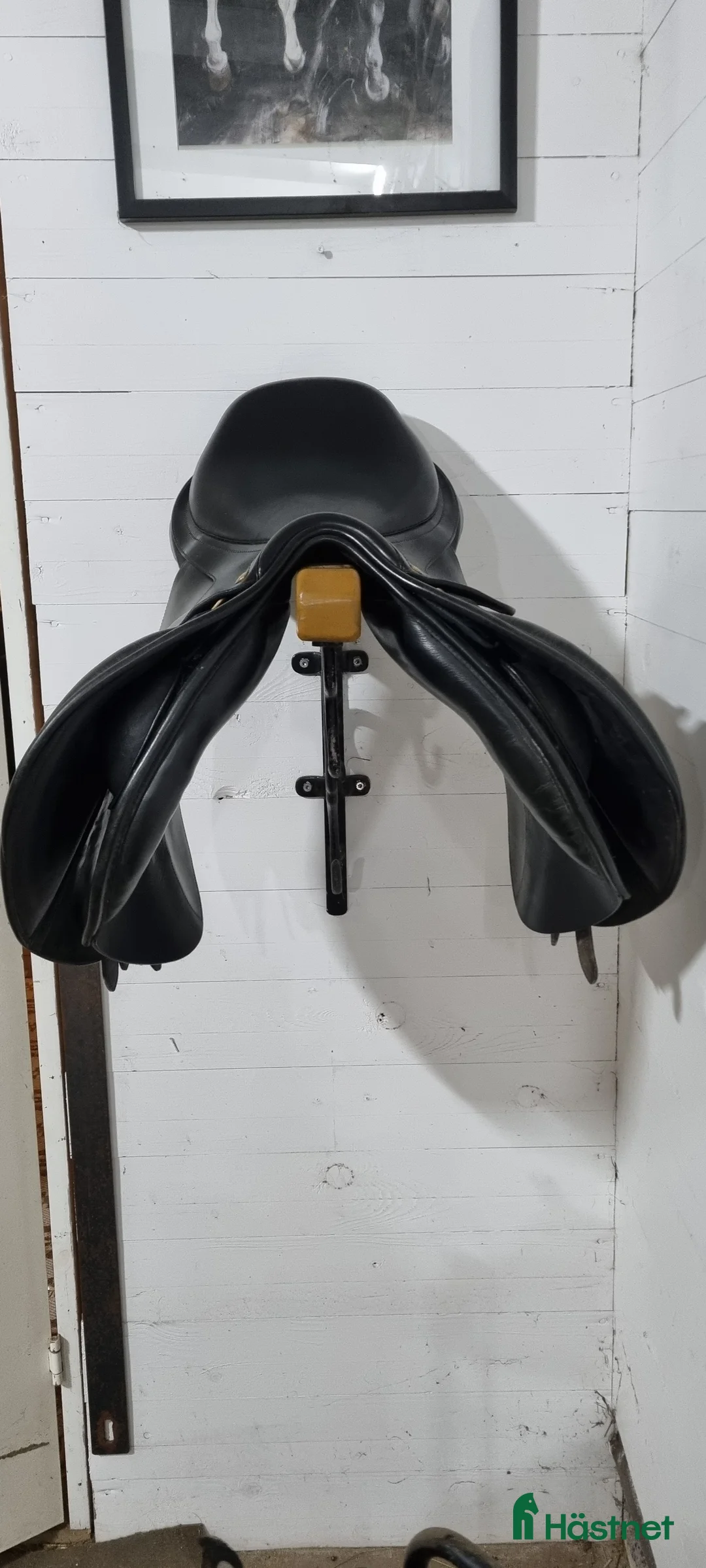 Sadlar hästutrustning till salu: Bates Caprilli  i Oskarshamn - Annons 5