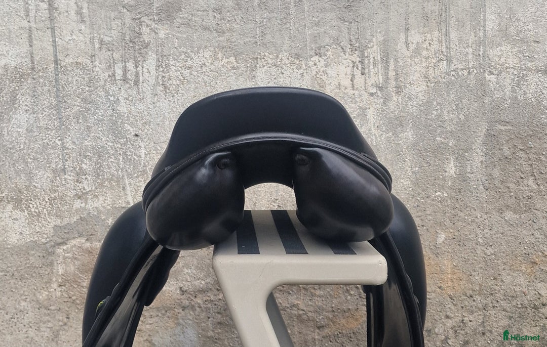 Sadlar hästutrustning till salu: Amerigo CC Pinerolo i Matfors - Annons 8