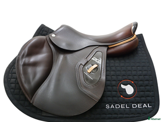 Sadlar hästutrustning till salu: CWD 2Gs 17,5" från 2020 i Upplands Väsby - Annons 4