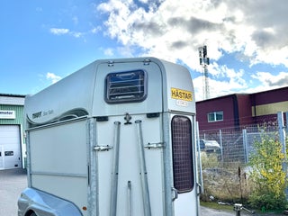 Hästtransporter fordon & transport till salu: Thule Safir 140 E5 i Vendelsö - Annons 9
