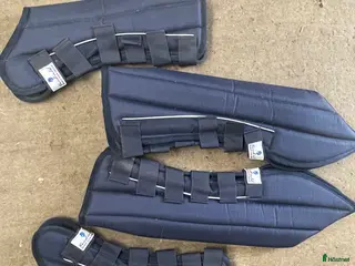 Benskydd hästutrustning Oanvända transpoetbenskydd - Annons 22