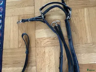Sadeltillbehör hästutrustning Rambo Micklem förbygel med martingal - Annons 1