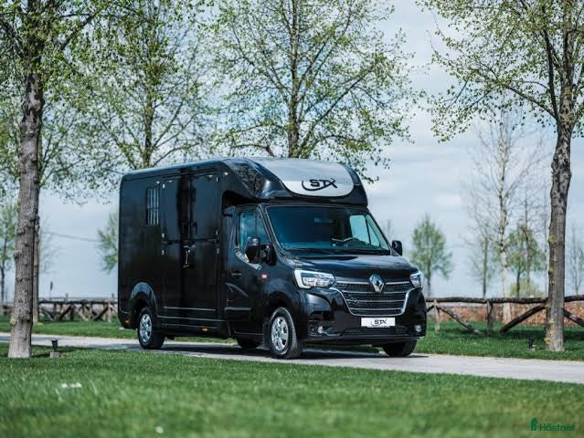 Hästlastbilar  fordon & transport till salu: SÖKES B korts hästlastbil - Annons 3