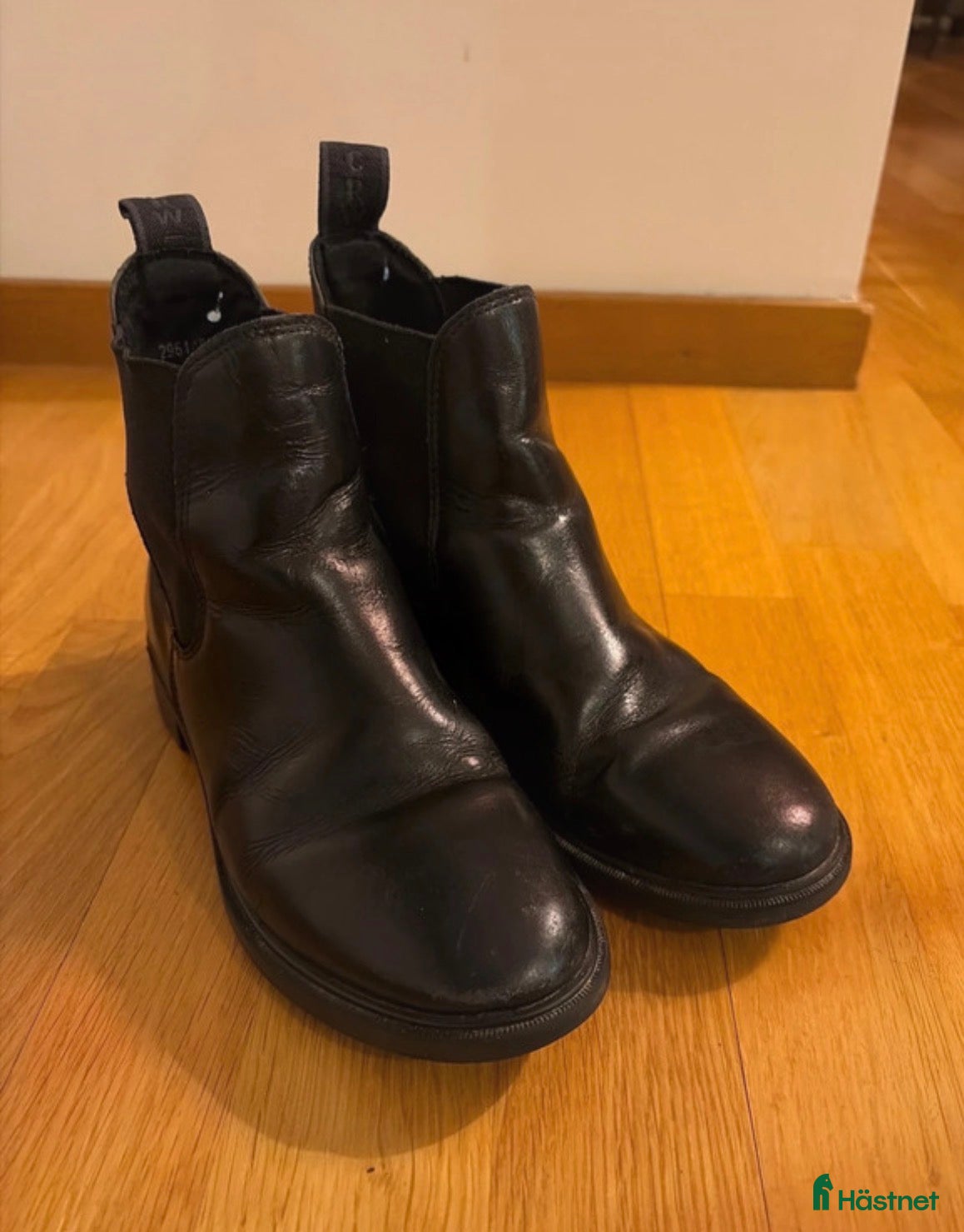 Ridstövlar ryttarutrustning till salu: Fina ridskor strl 34 - Annons 9