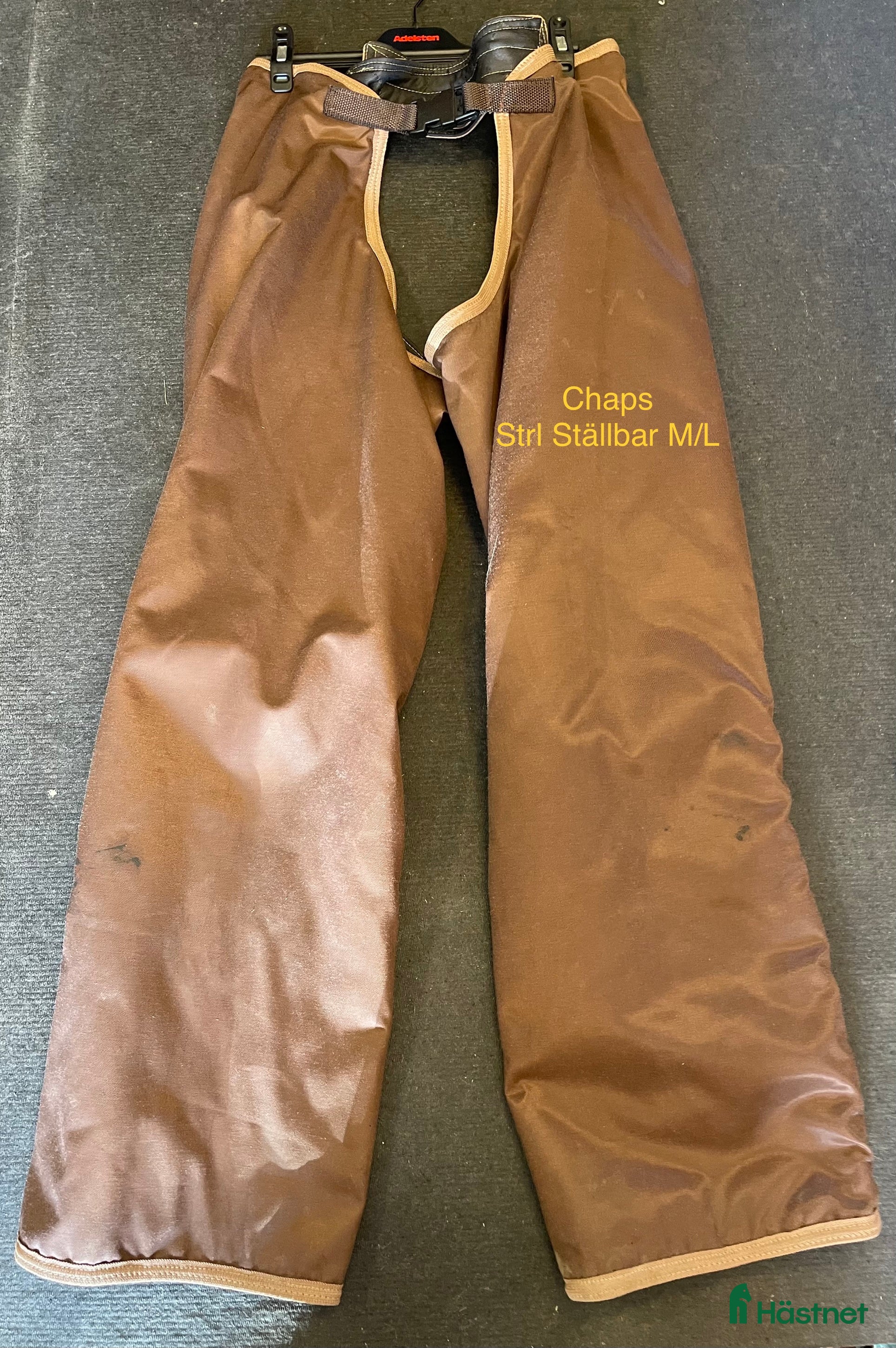 Ridbyxor ryttarutrustning till salu: Chaps i Rödeby - Annons 9