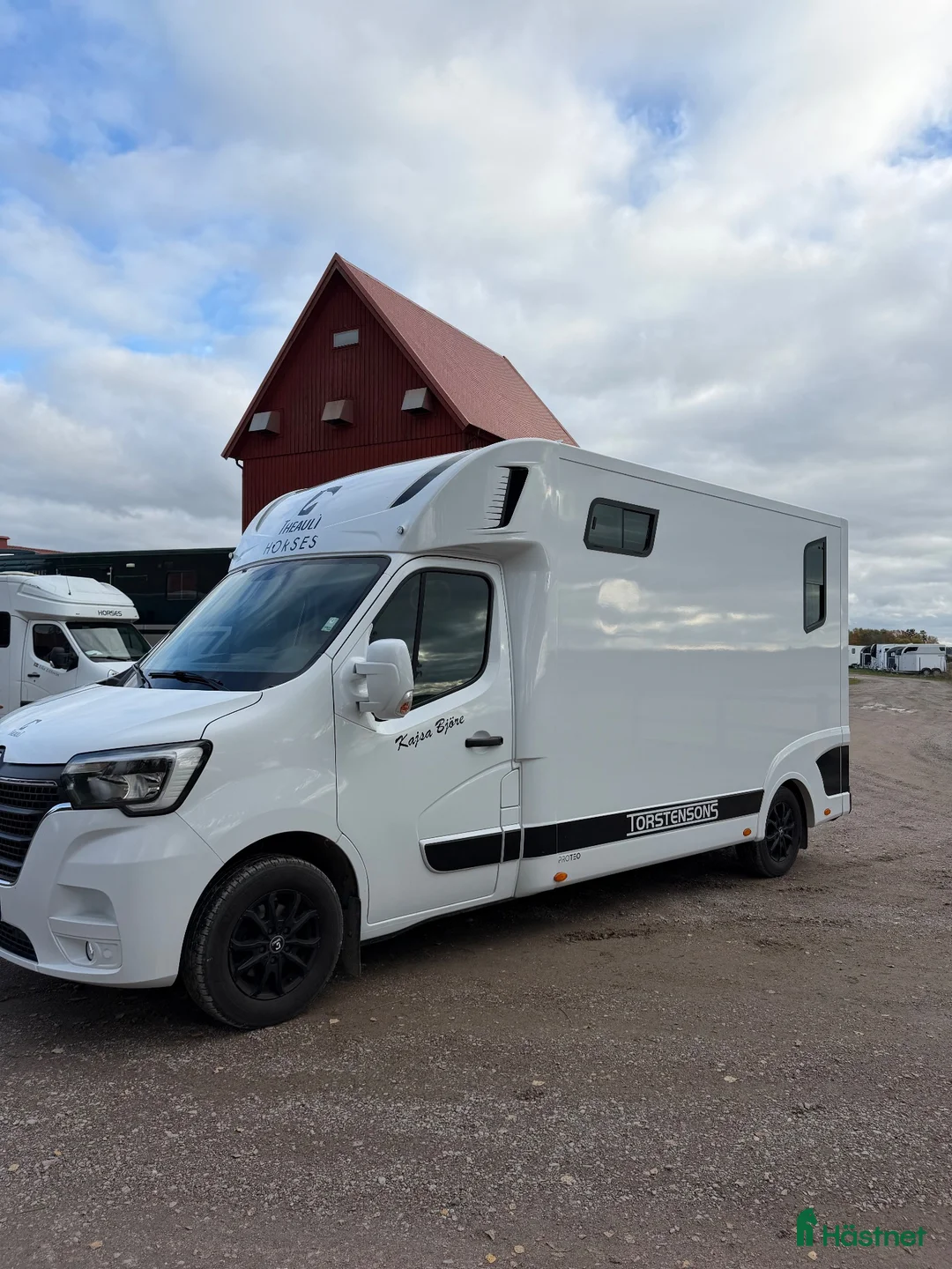 Hästlastbilar  fordon & transport till salu: Theault proteo 3 switch b-kort Hästlastbil  - Annons 2