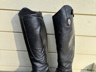 Ridstövlar ryttarutrustning till salu: Ridstövel crw junior i Sjuntorp - Annons 4