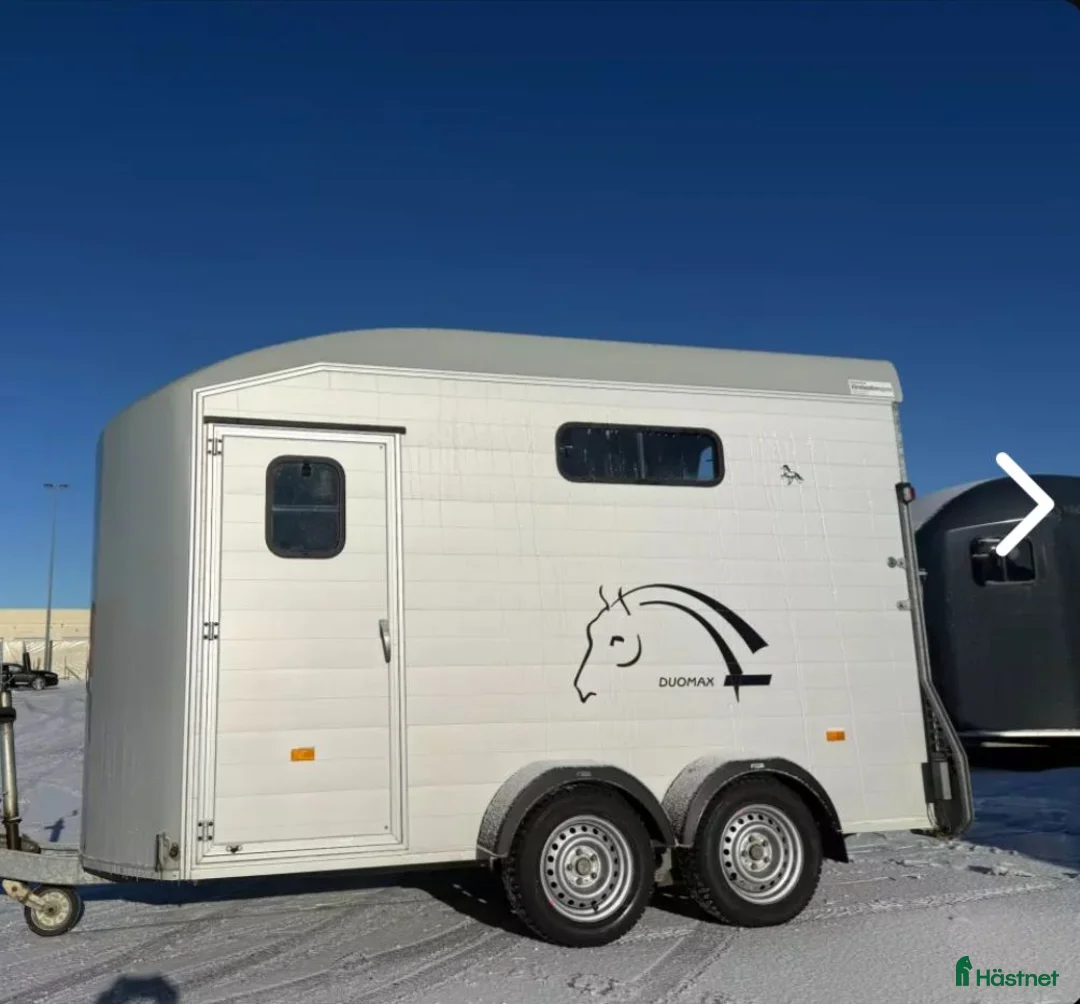 Hästtransporter  fordon & transport till salu: Säljer en jättefin Cheval Maxi 2!  - Annons 2