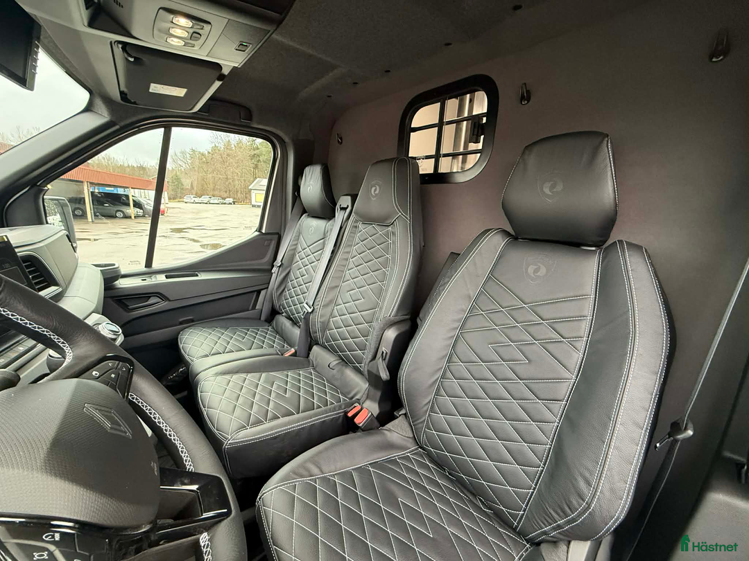 Hästlastbilar  fordon & transport till salu: PARAGAN EQUISTAR 3XL i Köping - Annons 16