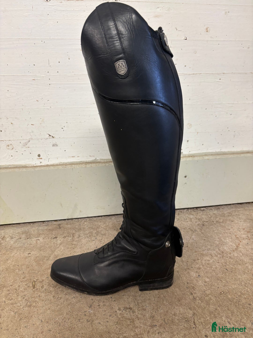 Ridstövlar ryttarutrustning till salu: Ridstövlar dressyr och hopp säljes i Gränna - Annons 5