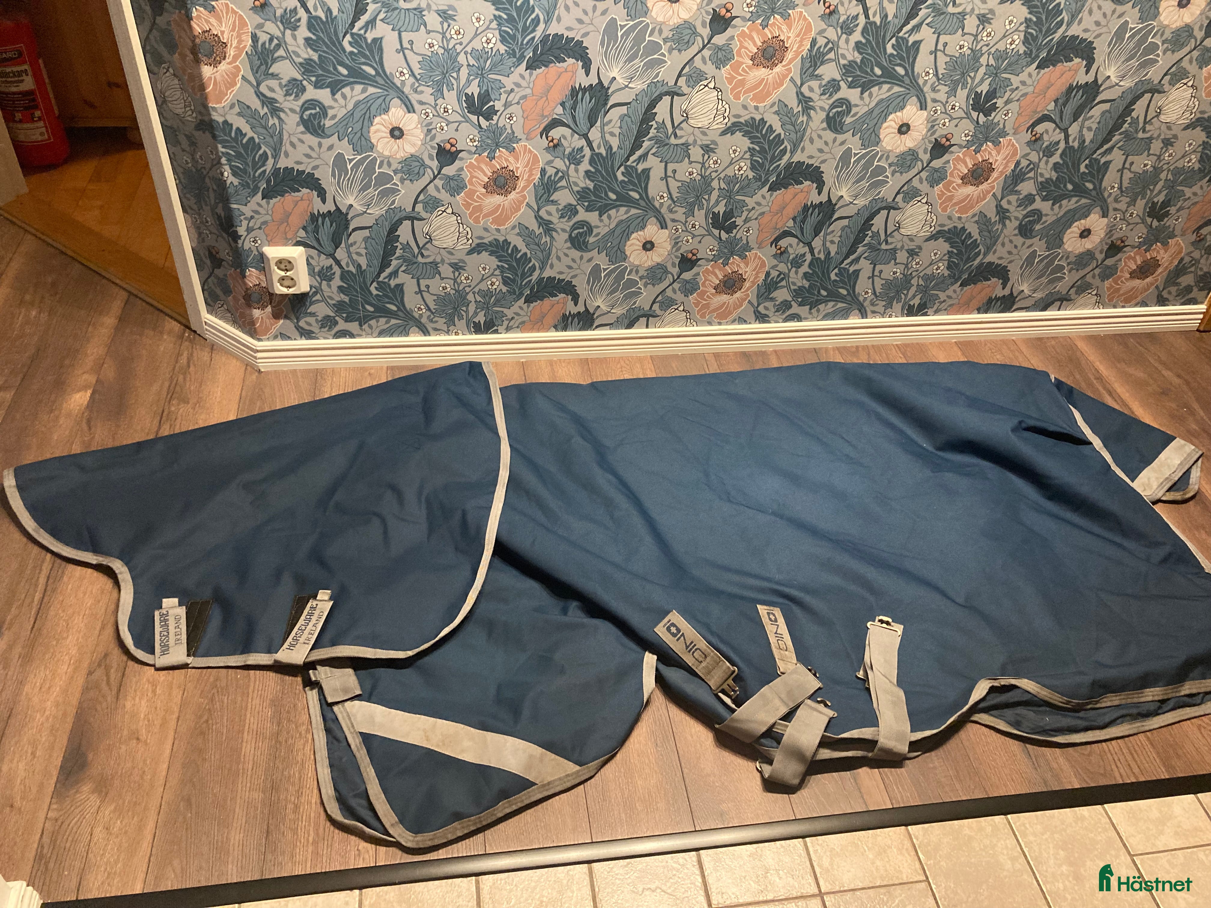 Täcken hästutrustning till salu: Horseware Ionic Therapy  i Onsala - Annons 2