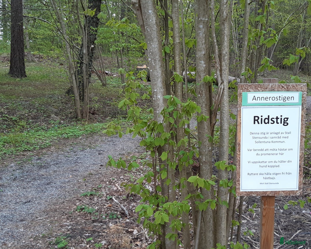  stallplats finnes: Lång utevistelse och ridhus i Sollentuna i Sollentuna - Annons 6