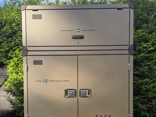 Stallinredning, stängsel & gård övrig utrustning till salu: Exlusivt sadelskåp/tävlingsskåp i aluminium i Hillerstorp - Annons 8