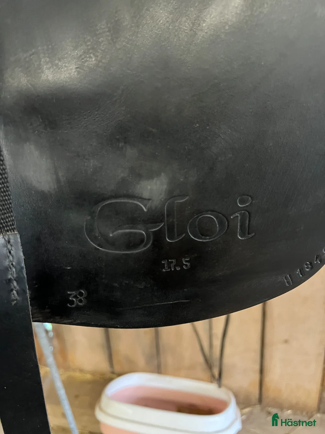 Sadlar hästutrustning till salu: Globus gloi  - Annons 9