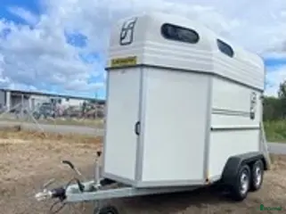 Hästtransporter fordon & transport till salu: Forzab Light i Klippan - Annons 24