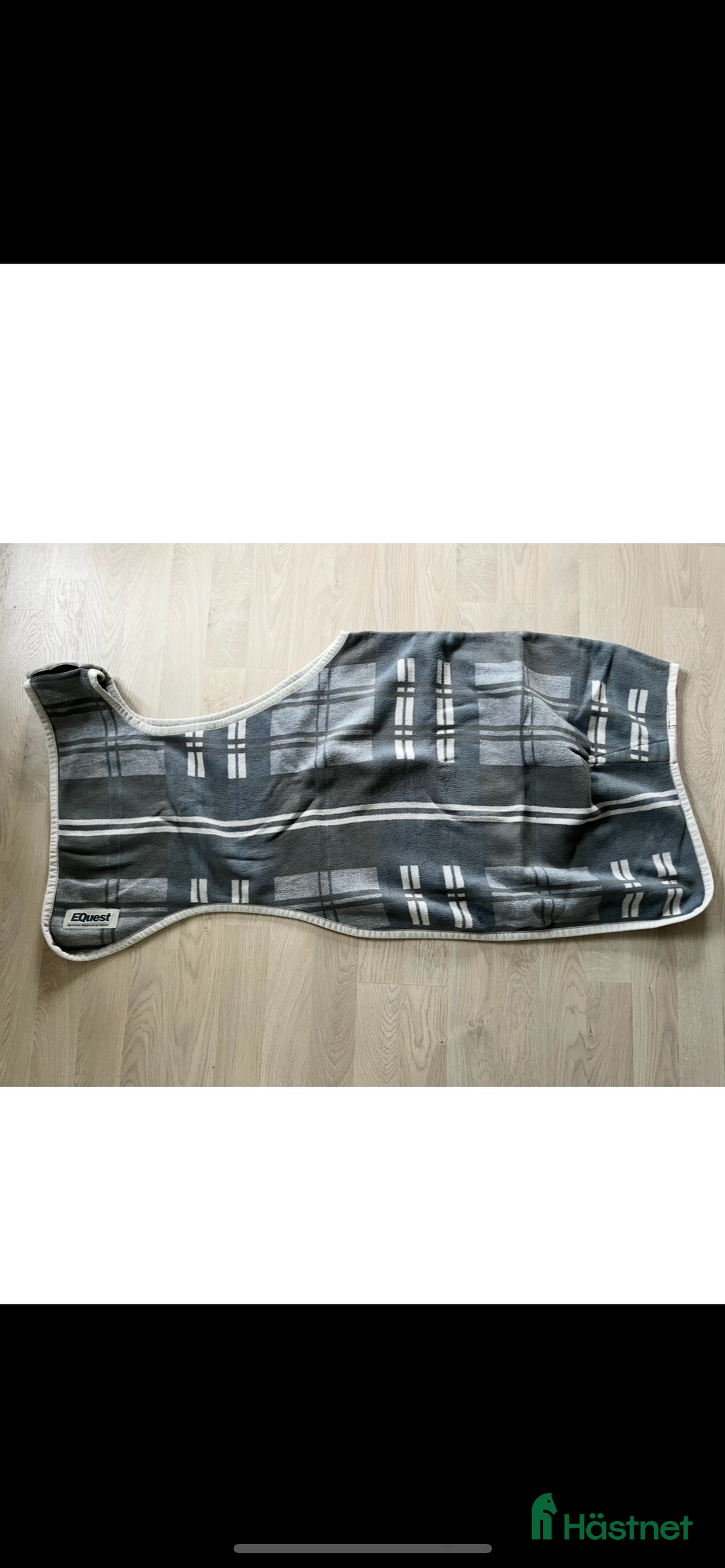 Täcken hästutrustning till salu: Täcken i Alingsås - Annons 5