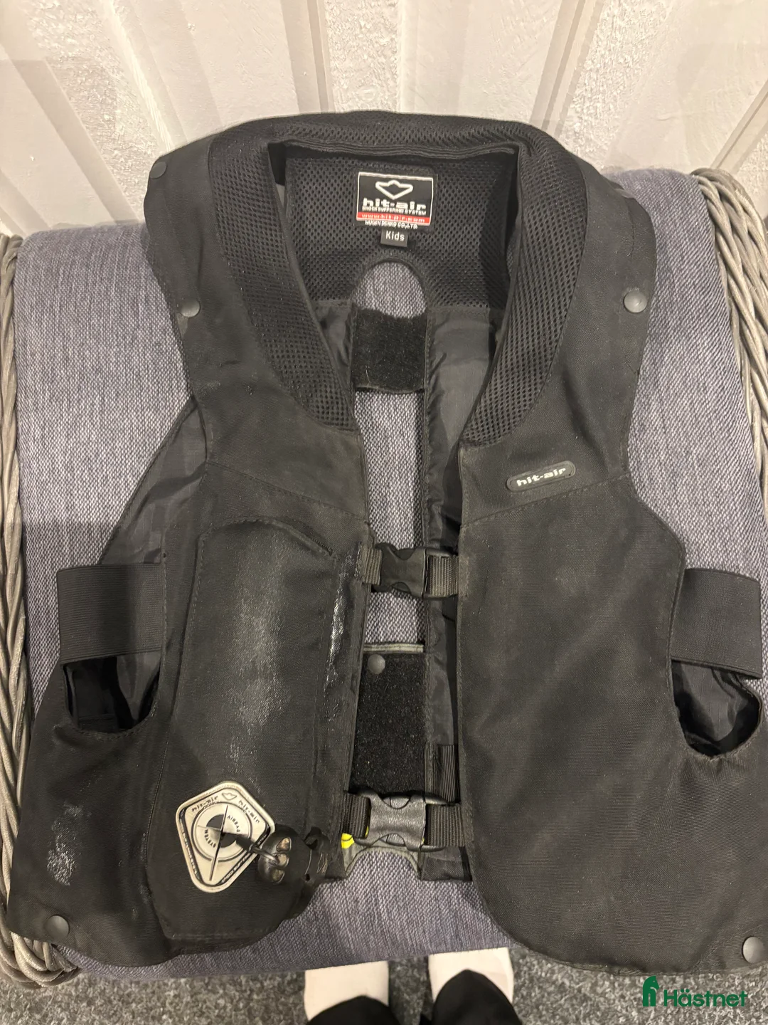 Säkerhetsvästar ryttarutrustning till salu: Airbag-väst i Sundsvall - Annons 2