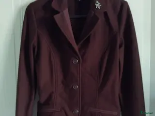 Jackor & Kavajer ryttarutrustning till salu: Tävlingskavaj i Löddeköpinge - Annons 1