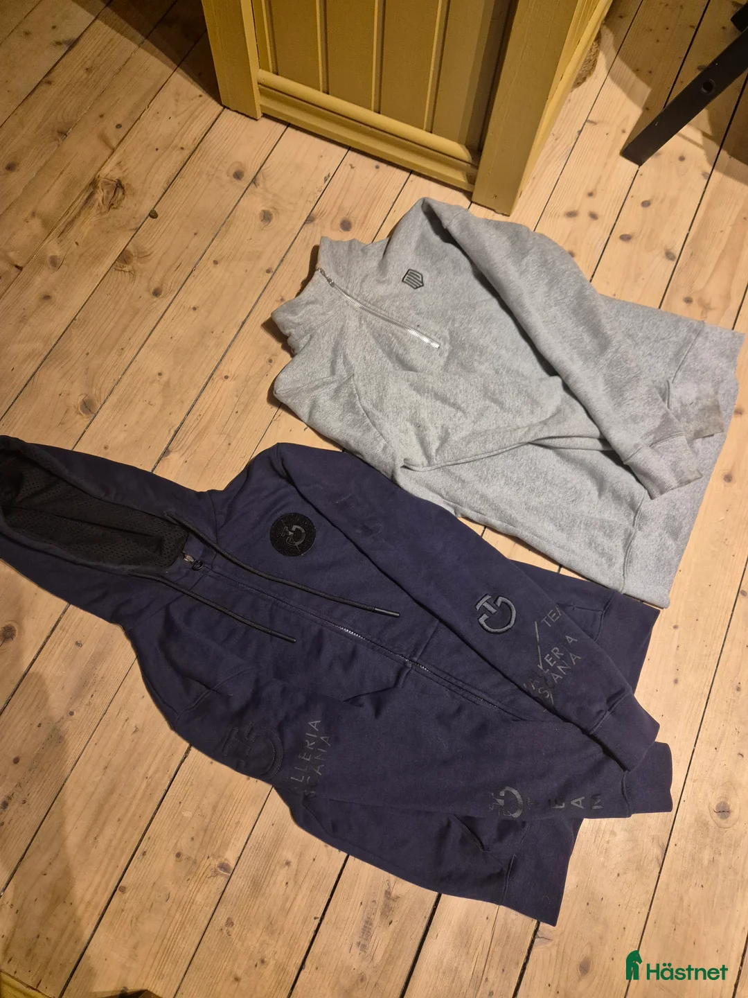 Övrigt Ridkläder ryttarutrustning till salu: Toscana, kingsland, delorez, equiline tröja i Sölvesborg - Annons 3