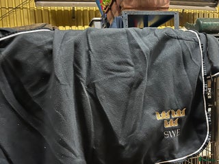 Täcken hästutrustning till salu: Skritt täcke i Norrköping - Annons 2