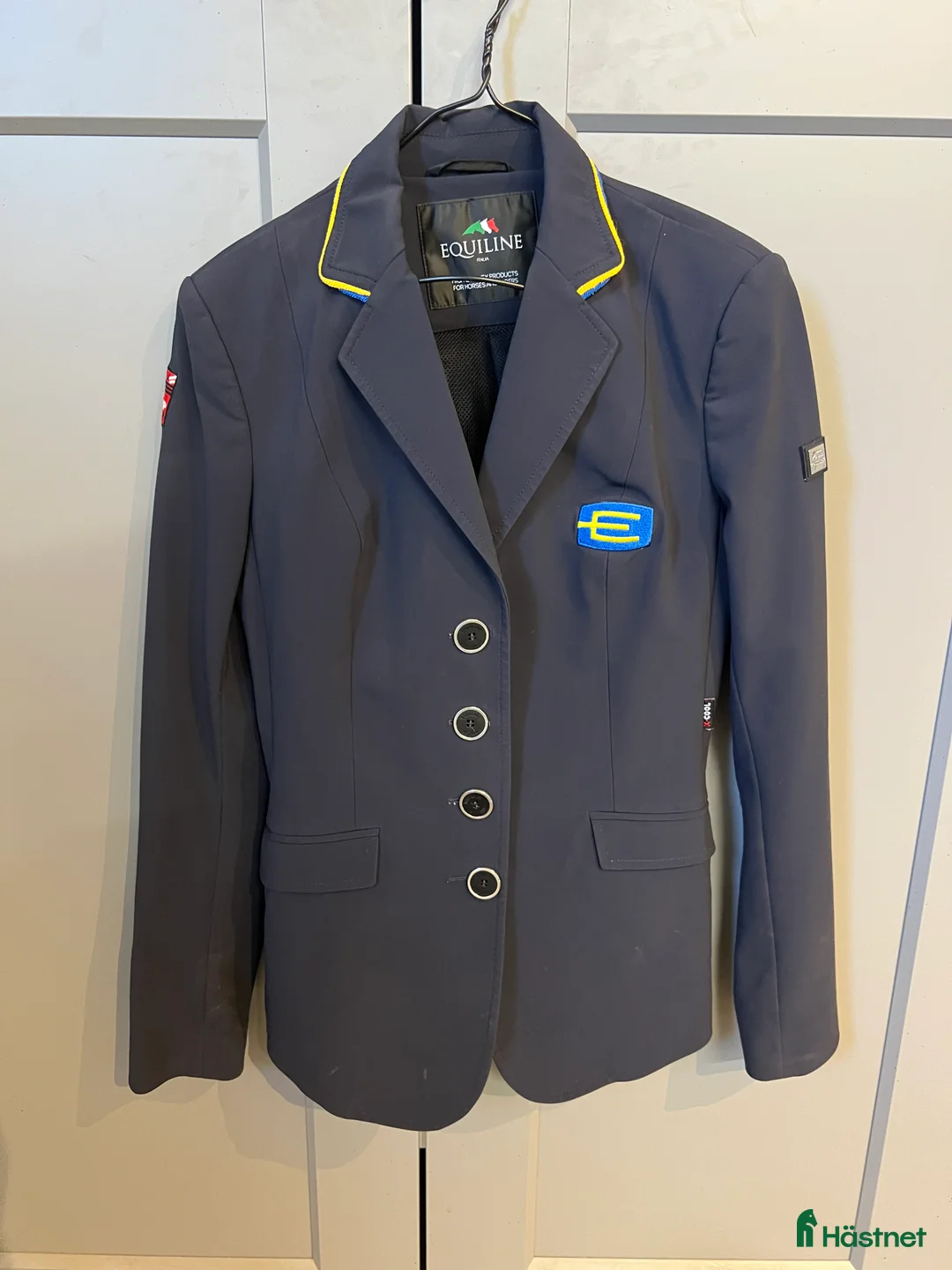 Jackor & Kavajer ryttarutrustning till salu: Equiline kavaj - Annons 1