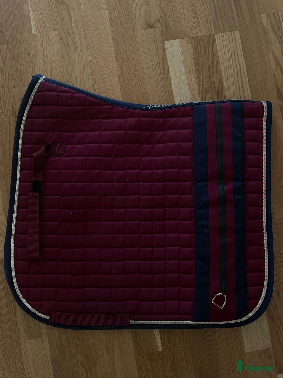 Schabrak & Vojlockar hästutrustning till salu: Dressyr schabrak i Knivsta - Annons 1