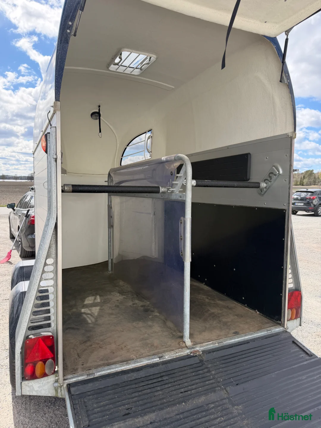 Hästtransporter  fordon & transport till salu: Fin Böckman hästtransport säljes - Annons 2