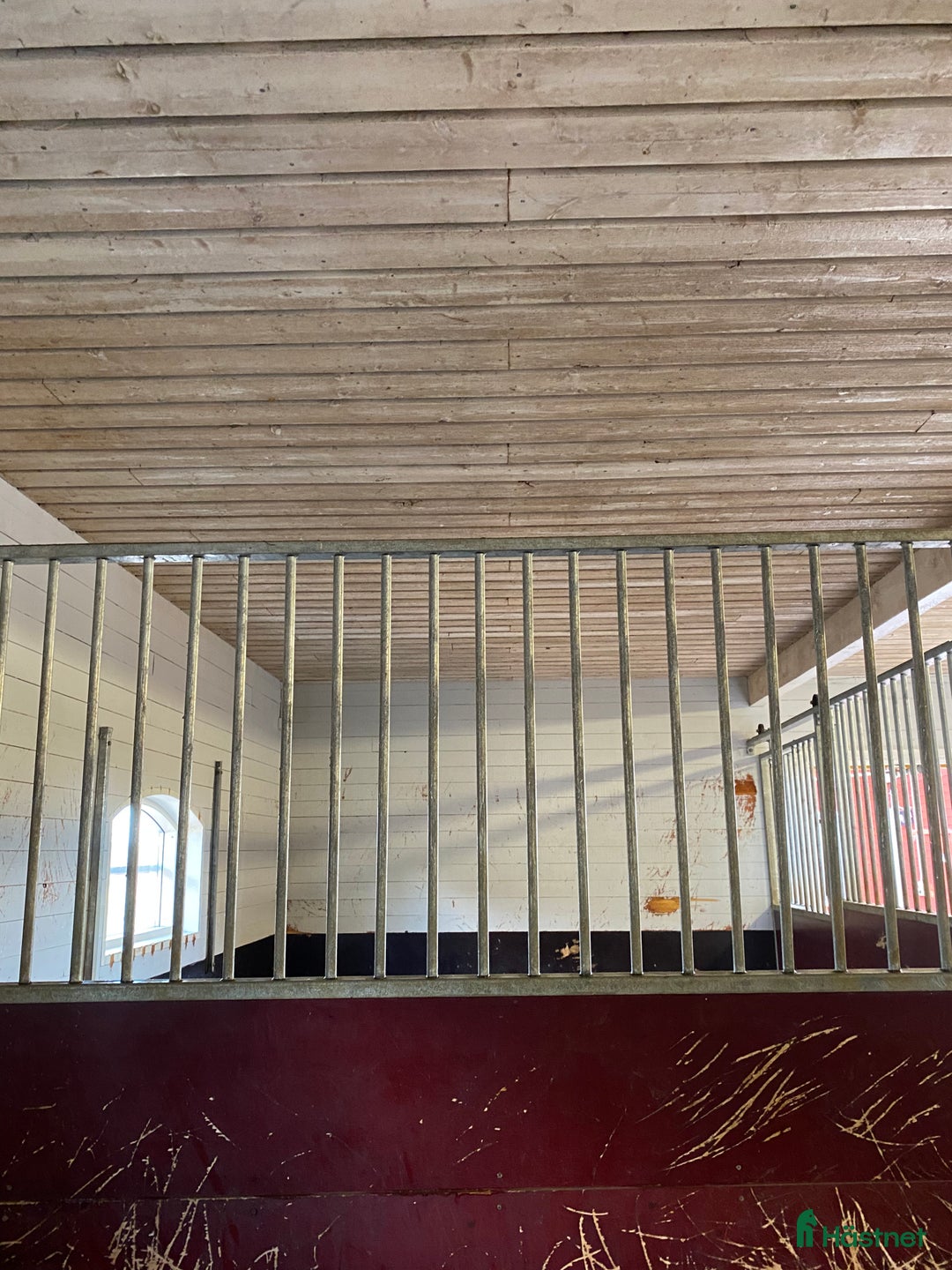 Stallinredning, stängsel & gård övrig utrustning till salu: Boxinredning i Vaggeryd - Bild 4