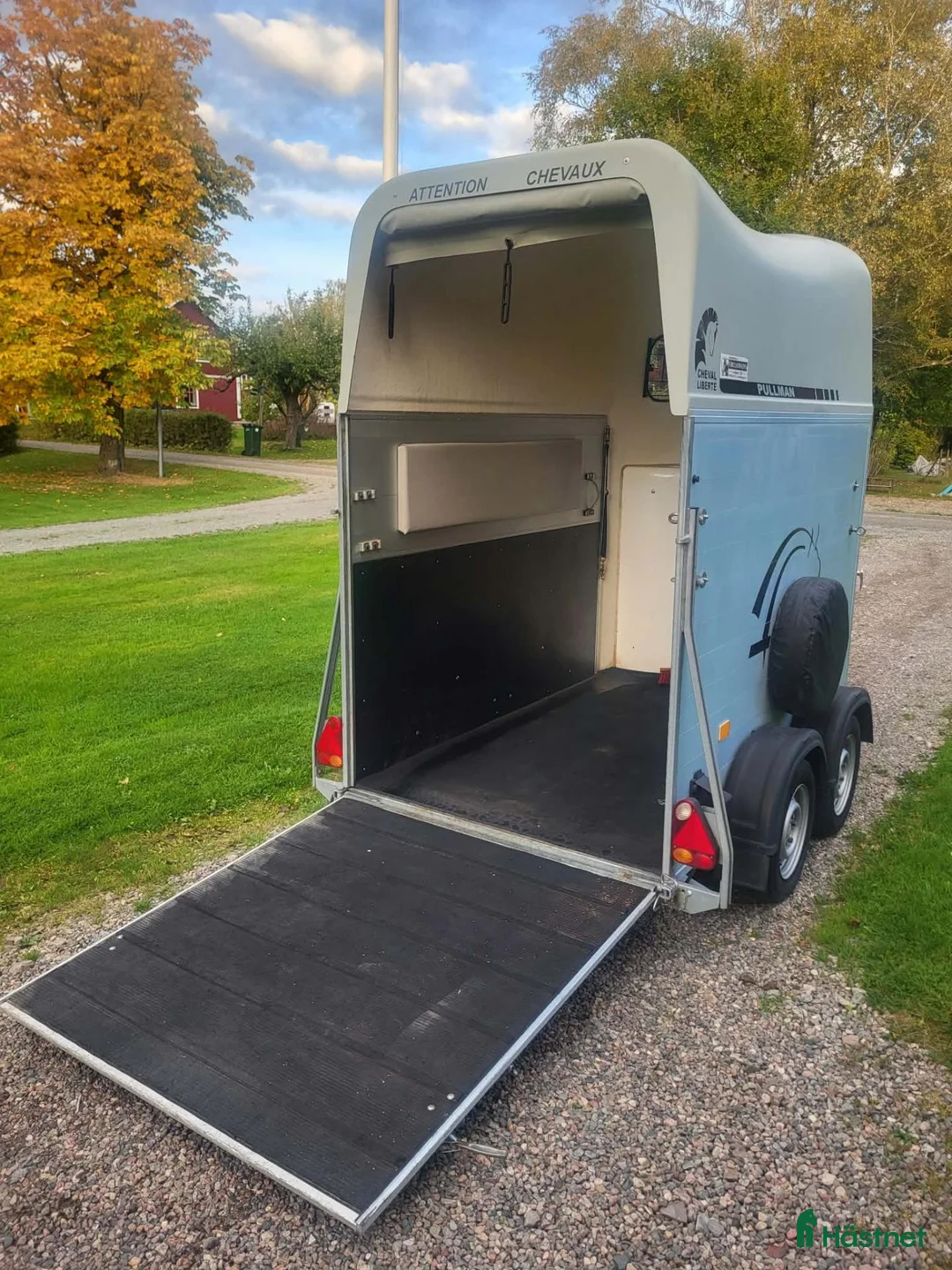 Hästtransporter  fordon & transport till salu: Cheval liberte 1,5 hästars - Annons 8