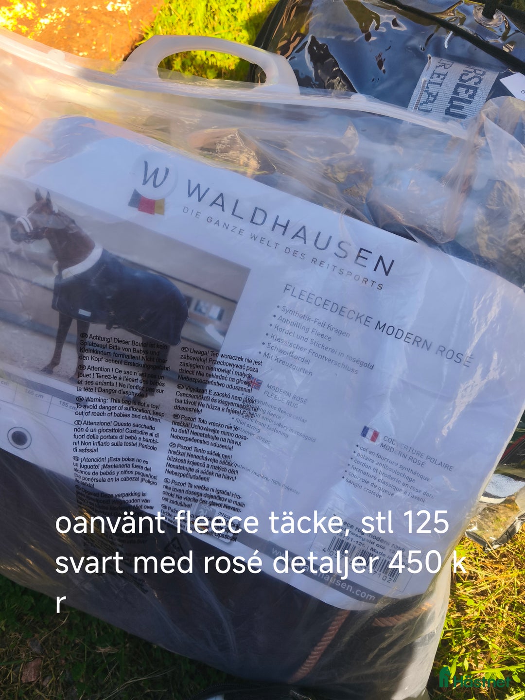 Täcken hästutrustning till salu: Amigo täcken, ES schabrak, mm i Bergby - Annons 11