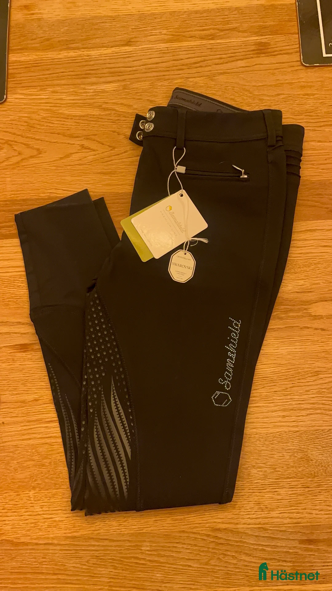 Ridbyxor ryttarutrustning till salu: Helt nya samshield!!😍 i Torslanda - Annons 2