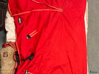 Täcken hästutrustning till salu: Nisch vinter/regntäcke i Sollerön - Annons 14