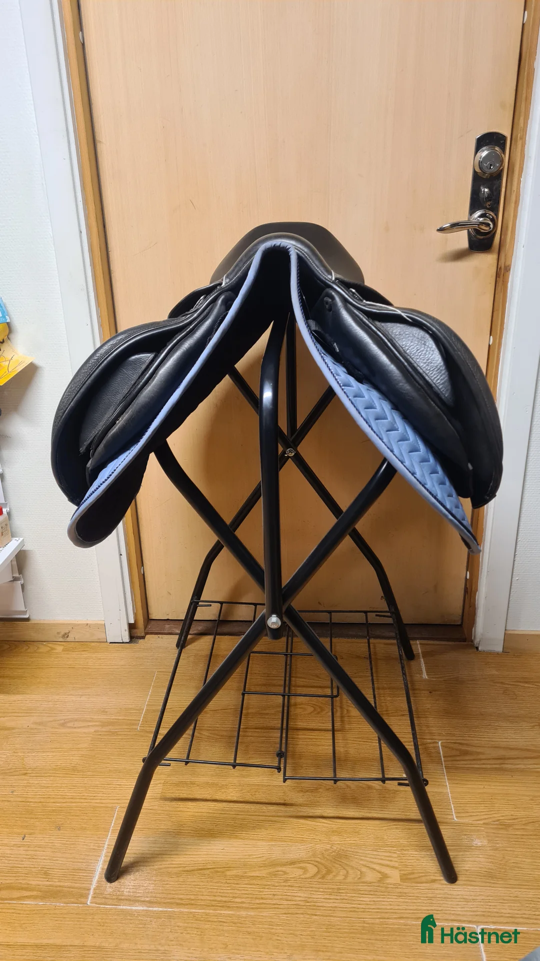 Sadlar hästutrustning till salu: Lippo Enzo i Hamneda - Annons 3