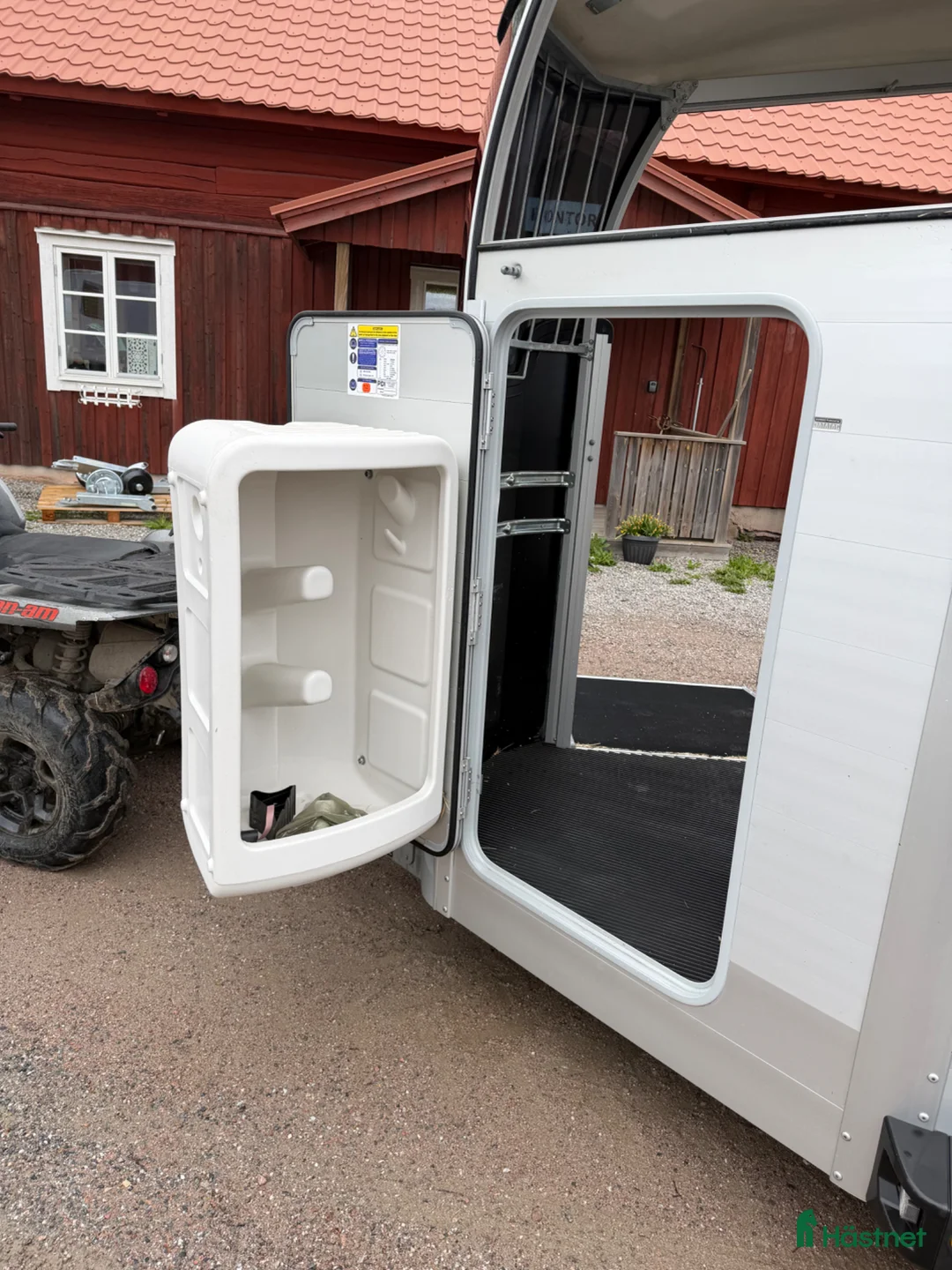 Hästtransporter  fordon & transport till salu: Lyxigt Ifor Williams HBX 506 -22 - Annons 9