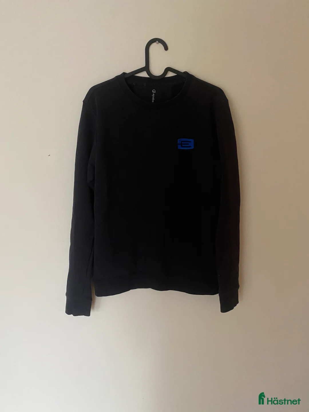 Övrigt Ridkläder ryttarutrustning till salu: Tjocktröja stl M i Vetlanda - Annons 1