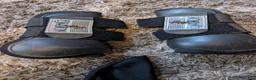 Träns hästutrustning till salu: Pullarträns, skydd och huva  - Annons 5