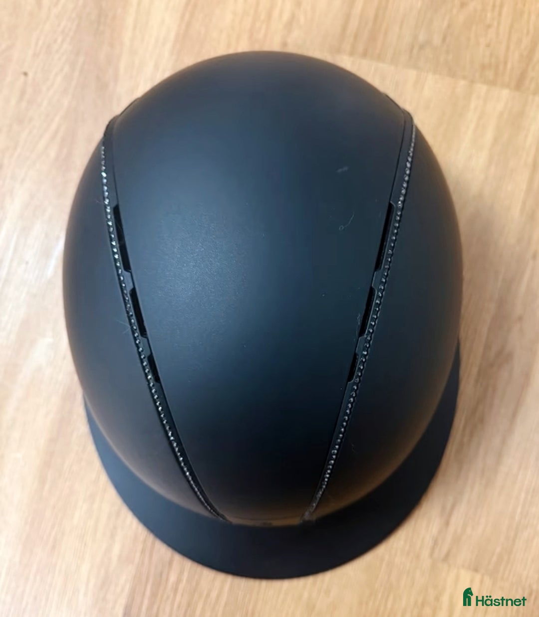 Hjälmar ryttarutrustning till salu: Miss Shield 2.0 Shadowmatt Medium  i Grängesberg - Annons 3