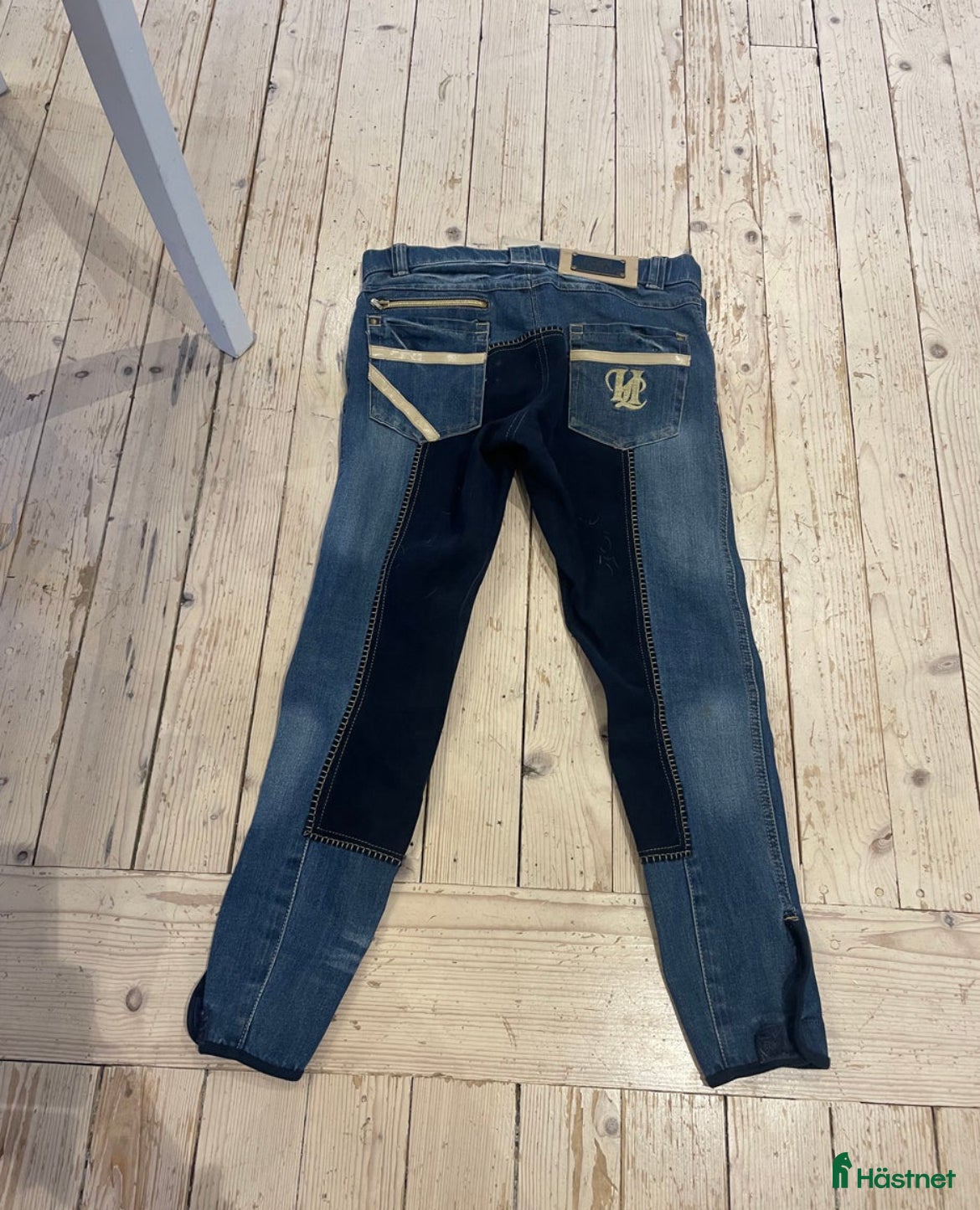 Ridbyxor ryttarutrustning till salu: Super coola jeansridbyxor i Norrköping - Annons 1