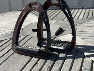 Stigbyglar hästutrustning Acavallo stidbyglar - Annons 1